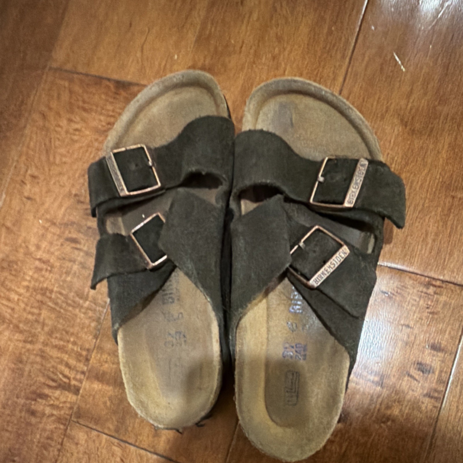 Birkenstock Arizona Black Suede Double Buckle Men’s Sandals Size 6 US
