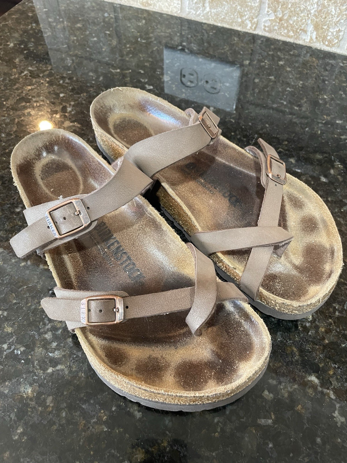 Birkenstock Mayari Brown Leather Sandals Size 39 Womens VG! Size 8