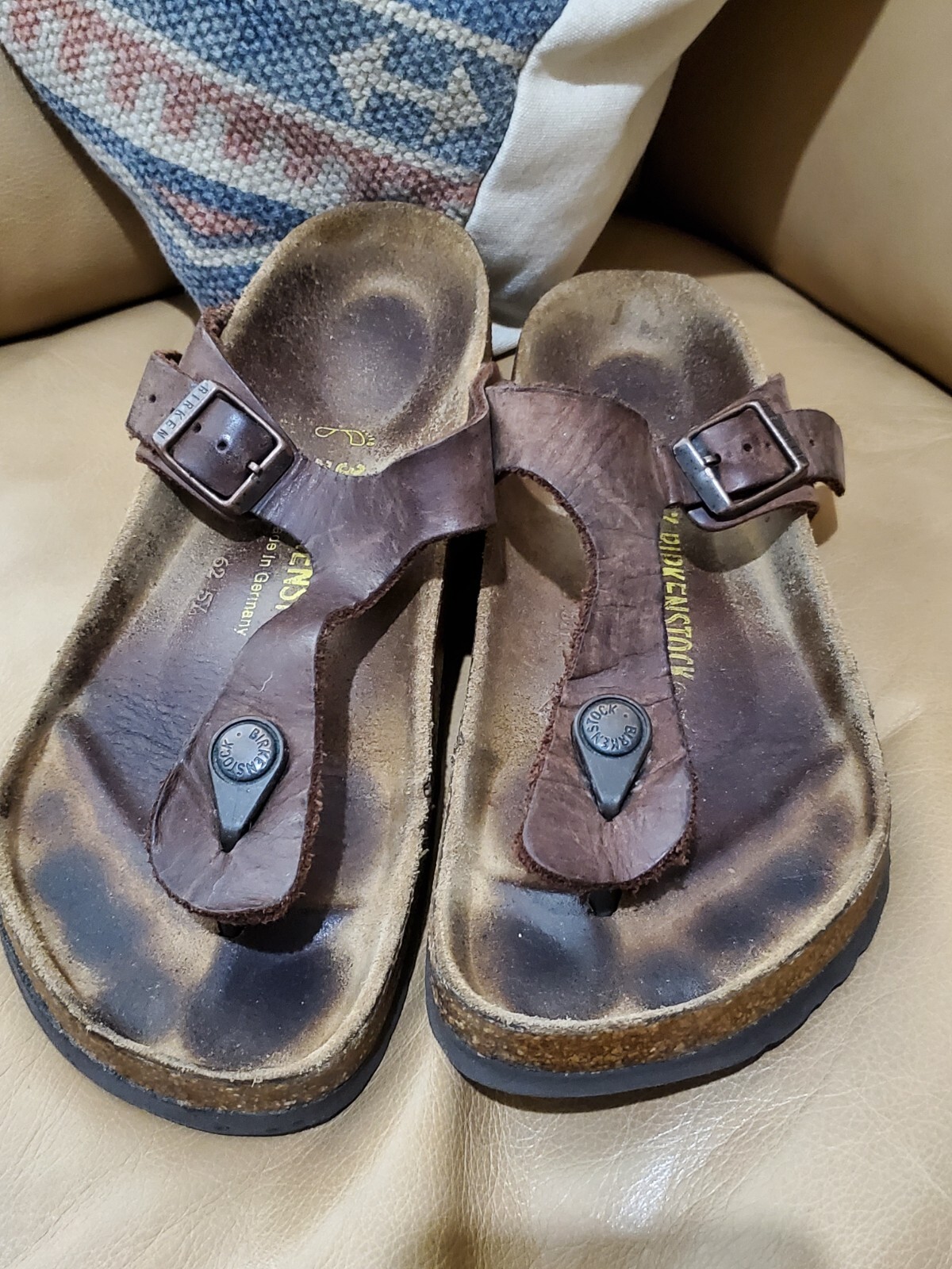 Birkenstock Gizeh Oiled Leather Brown Size 37