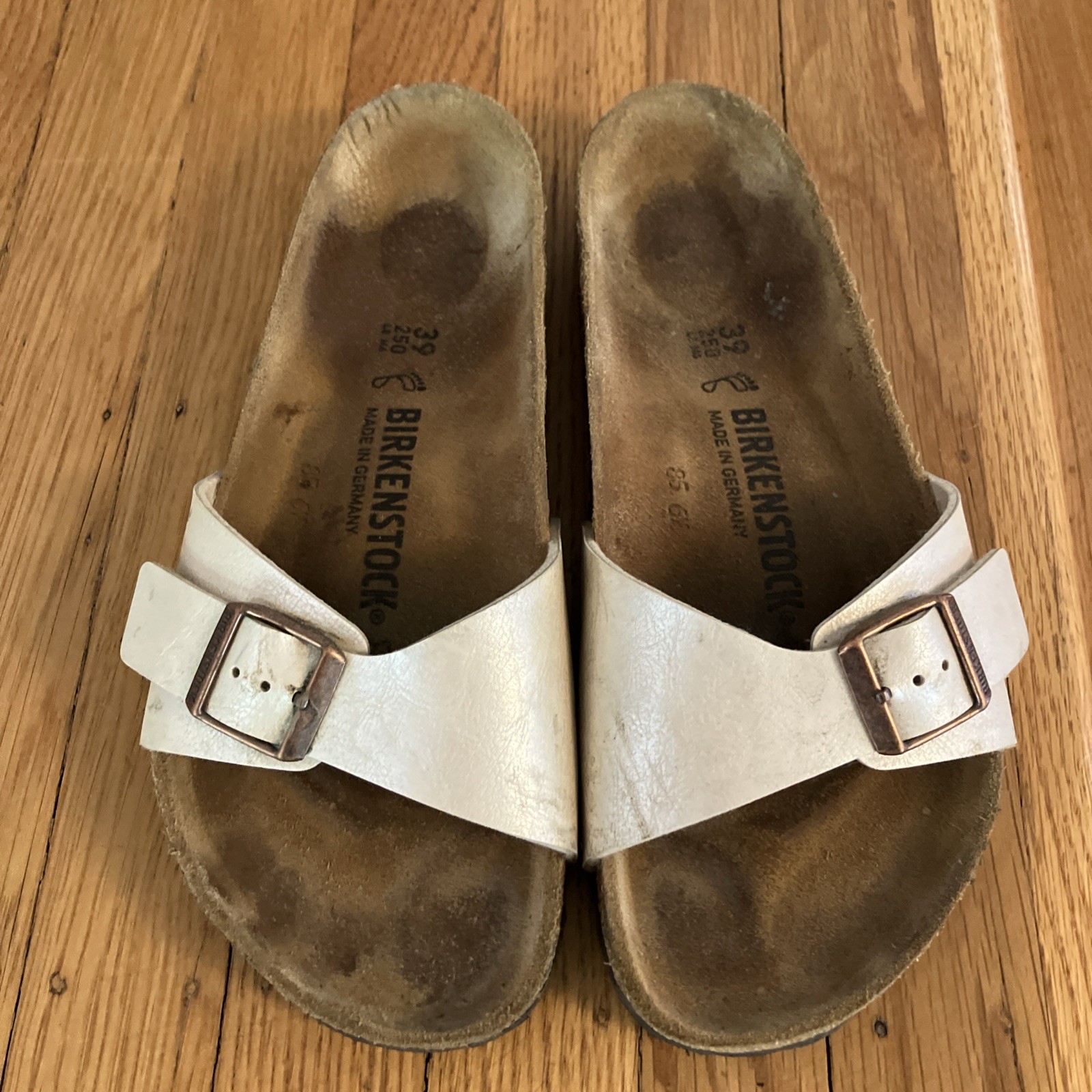 Birkenstock Madrid White Leather Sandal Women Sz.8- 8.5  (Eur. 39)