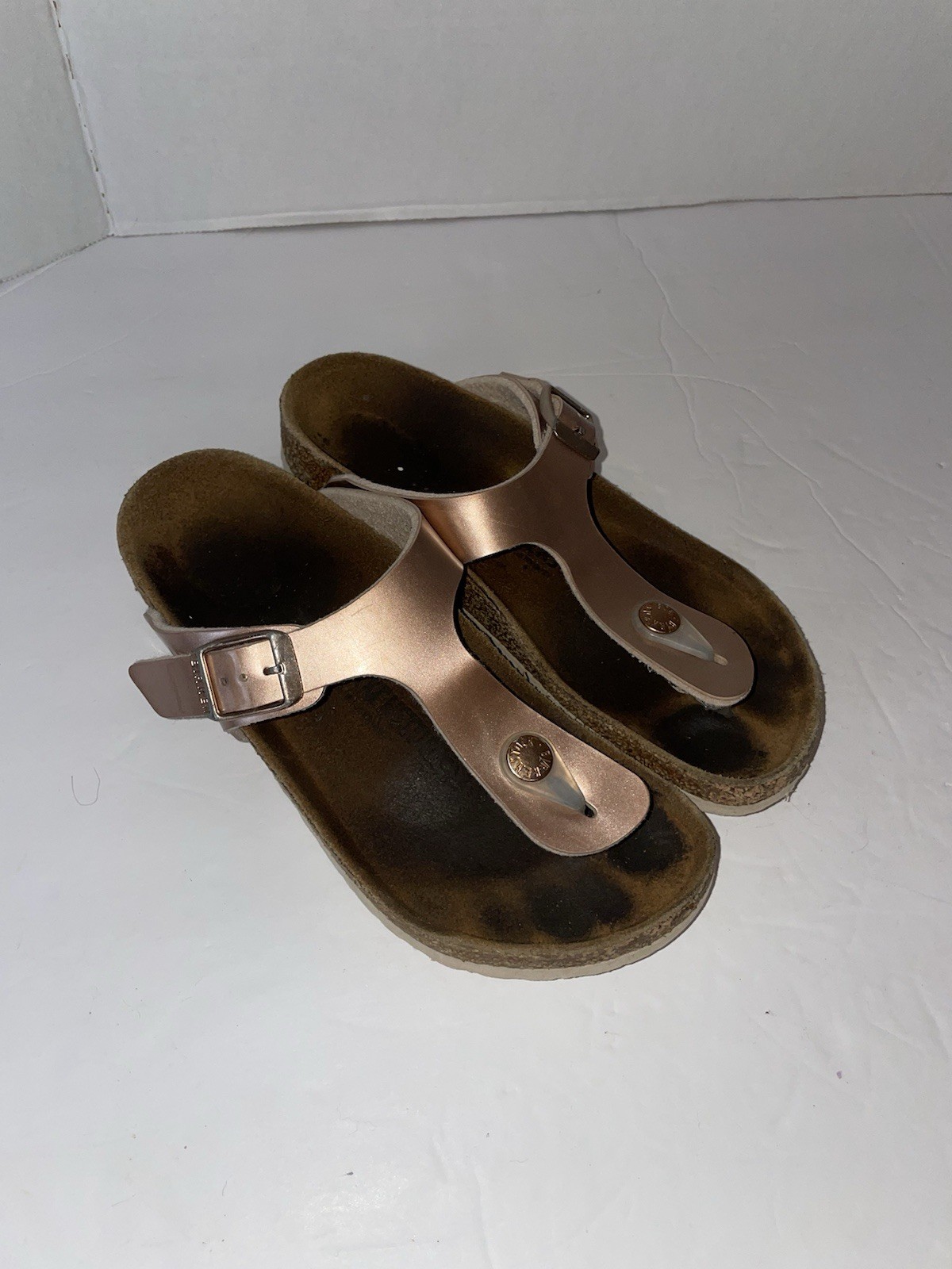 Girls Birkenstock Gizeh metallic Copper Rose Gold Thong Sandal Youth size 31