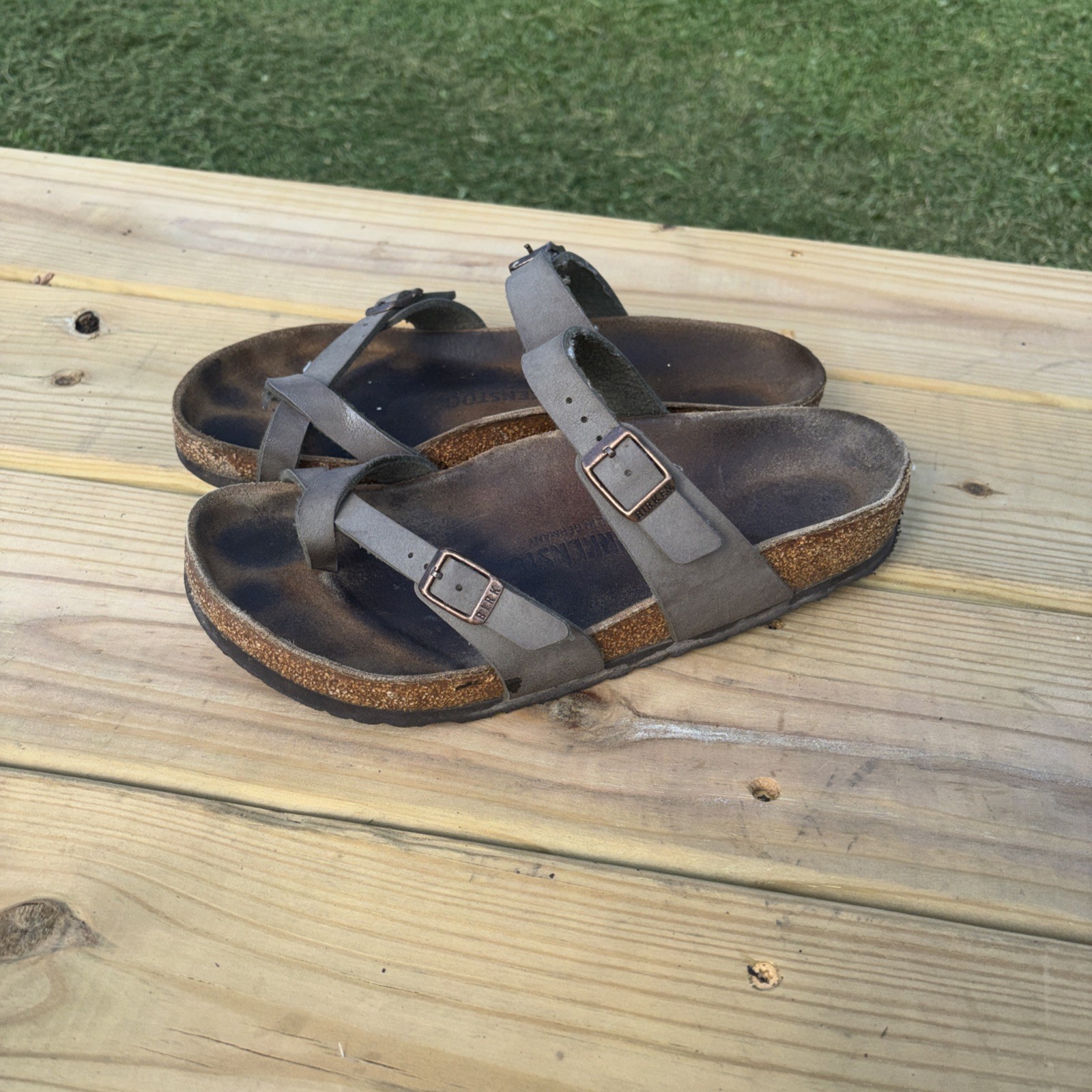 Birkenstock Mayari Sandals Womens Size EU 39 Brown Toe Loop Made in Germany